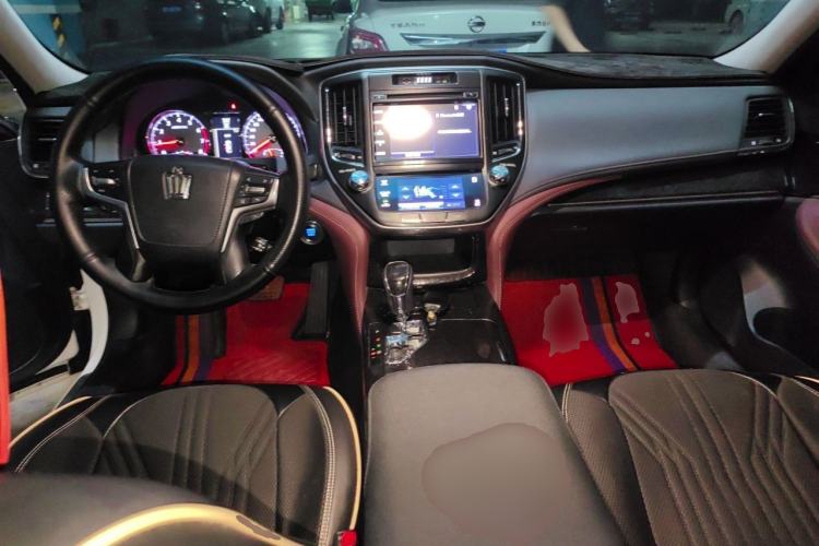 Used Toyota Crown 2018 2.0T Sport Edition Center Console