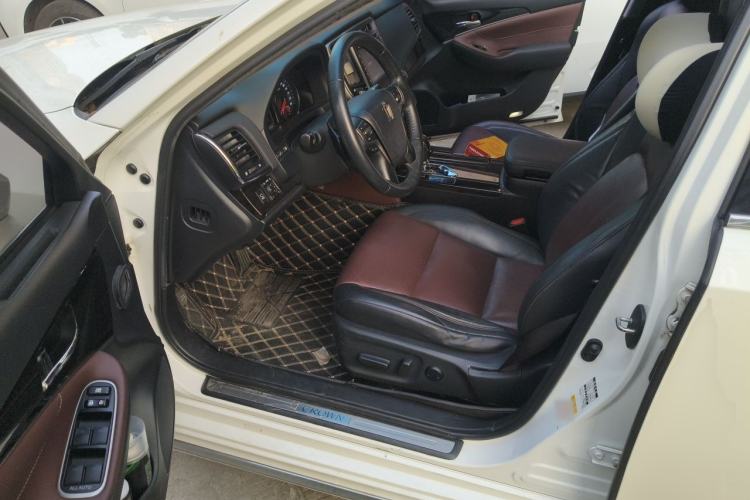 Used Toyota Crown 2018 2.0T Sport Edition Driver Seat