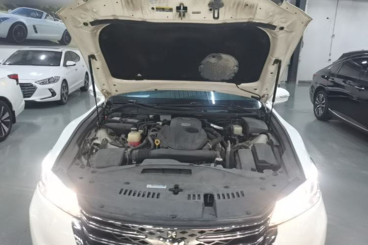 Used Toyota Crown 2018 2.0T Fashion Edition Engine Bay