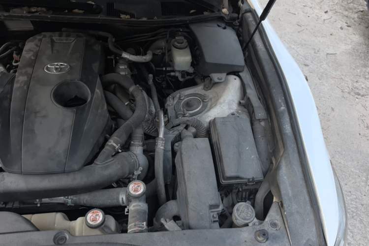 Used Toyota Crown 2018 2.0T Fashion Edition Engine Bay Left