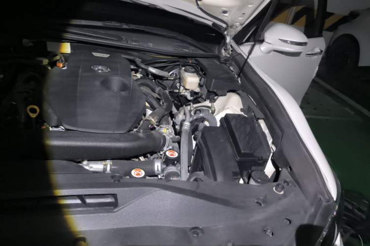 Used Toyota Crown 2018 2.0T Sport Edition Engine Bay Left