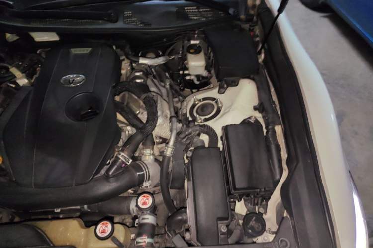 Used Toyota Crown 2018 2.0T Sport Edition Engine Bay Left