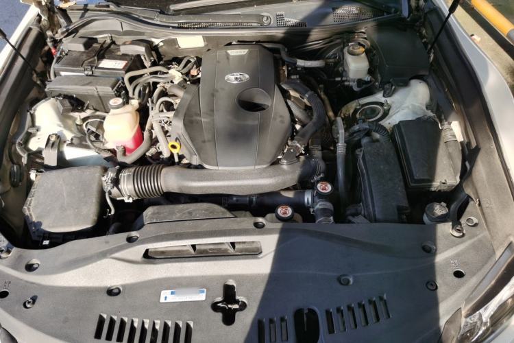 Used Toyota Crown 2018 2.0T Sport Edition Engine Bay Left