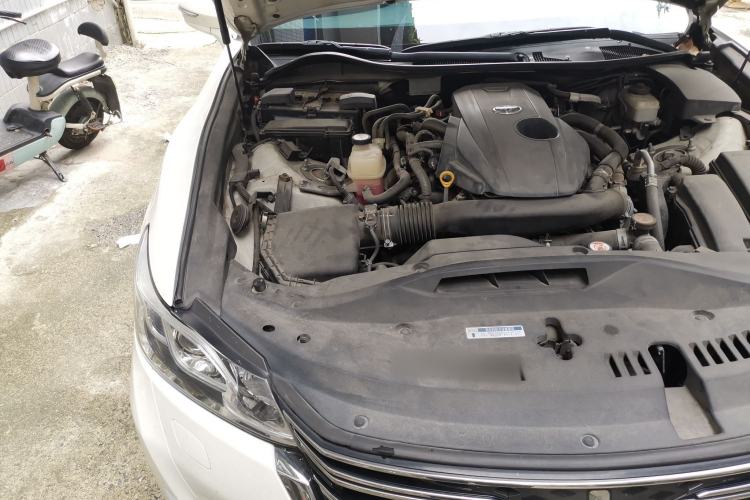 Used Toyota Crown 2018 2.0T Sport Edition Engine Bay Right