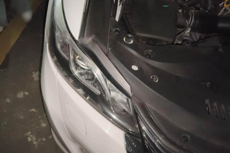 Used Toyota Crown 2018 2.0T Sport Edition Engine Bay Right