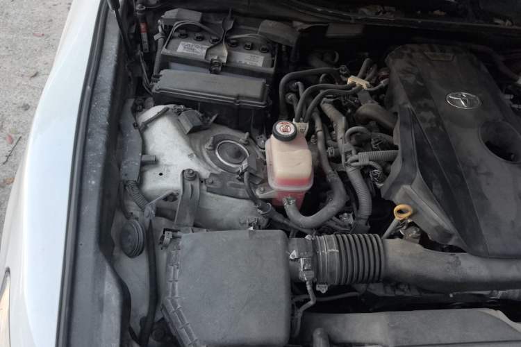 Used Toyota Crown 2018 2.0T Fashion Edition Engine Bay Right