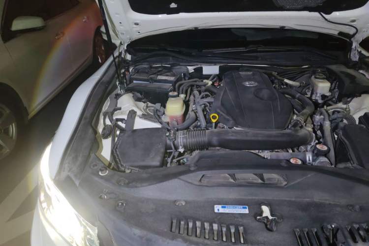 Used Toyota Crown 2018 2.0T Fashion Edition Engine Bay Right