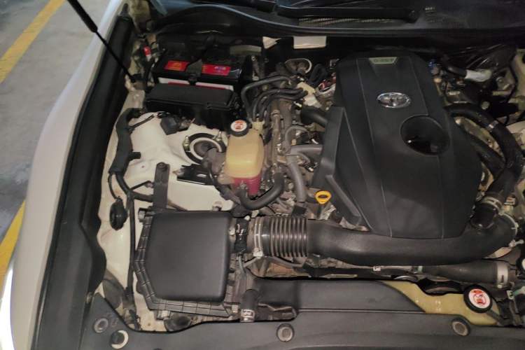 Used Toyota Crown 2018 2.0T Sport Edition Engine Bay Right