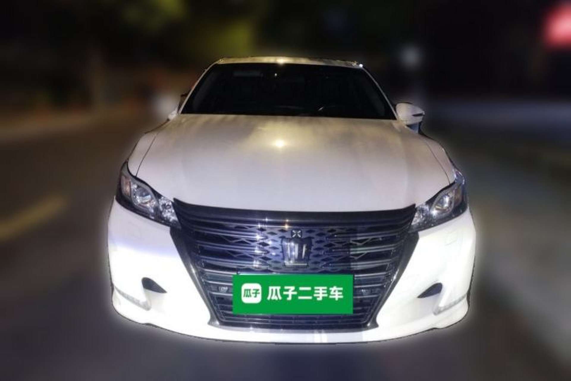 Used Toyota Crown 2018 2.0T Fashion Edition Exterior 1