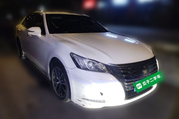 Used Toyota Crown 2018 2.0T Fashion Edition Exterior 2