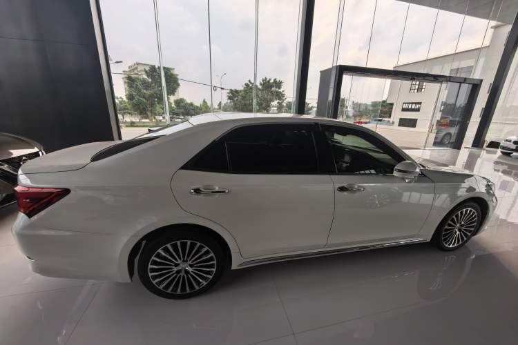Used Toyota Crown 2018 2.0T Sport Edition Exterior 4