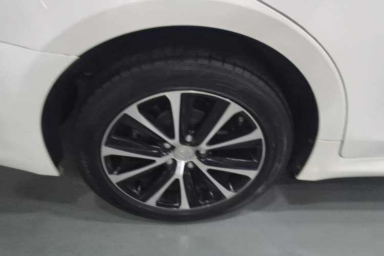 Used Toyota Crown 2018 2.0T Fashion Edition Exterior 5