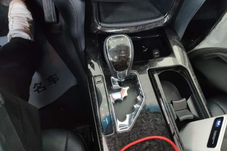 Used Toyota Crown 2018 2.0T Fashion Edition Gear Lever