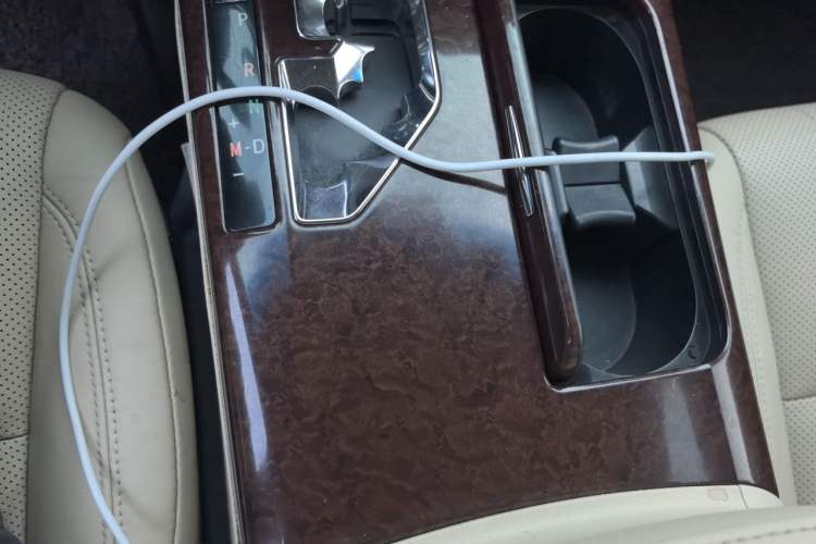 Used Toyota Crown 2018 2.0T Fashion Edition Gear Lever