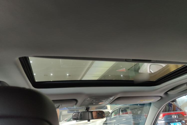 Used Toyota Crown 2018 2.0T Fashion Edition Headliner