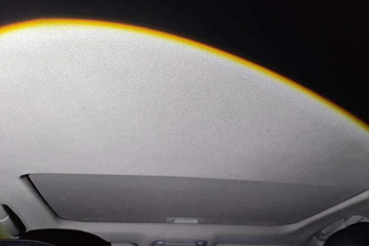Used Toyota Crown 2018 2.0T Fashion Edition Headliner