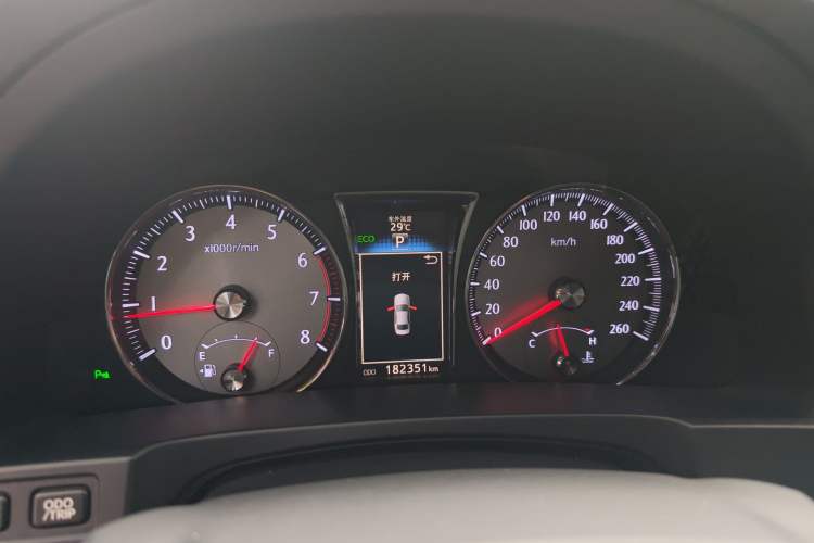Used Toyota Crown 2018 2.0T Fashion Edition Instrument Cluster