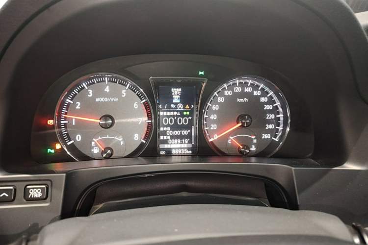 Used Toyota Crown 2018 2.0T Fashion Edition Instrument Cluster