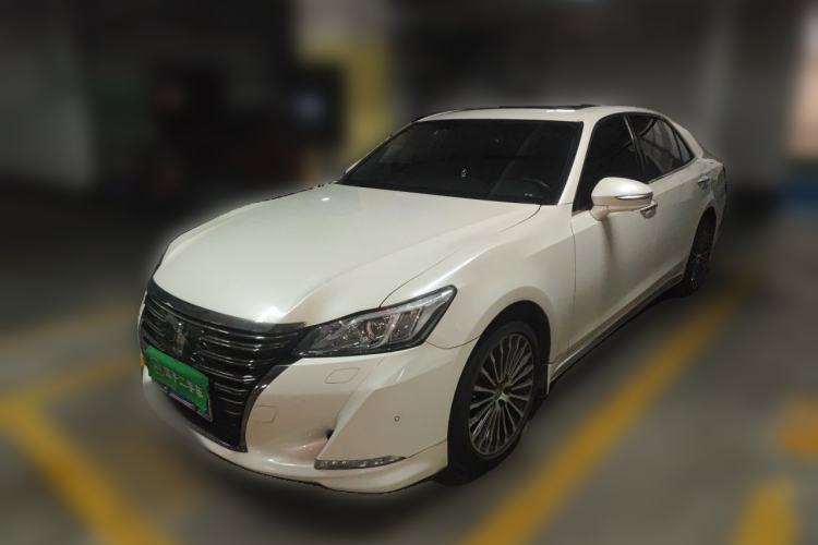 Used Toyota Crown 2018 2.0T Sport Edition Guazi used car, China used car export, Used car for sale, Used cars, Cheapest cars for sale