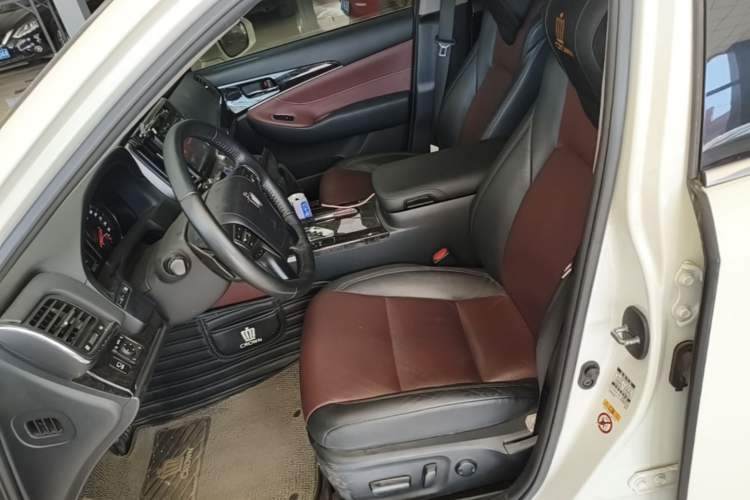 Used Toyota Crown 2018 2.0T Sport Edition Left Front Seat