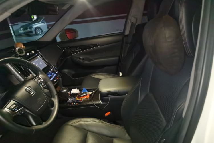 Used Toyota Crown 2018 2.0T Fashion Edition Left Front Seat
