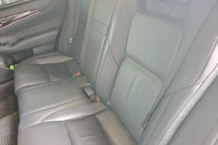 Used Toyota Crown 2018 2.0T Fashion Edition Left Rear Seat