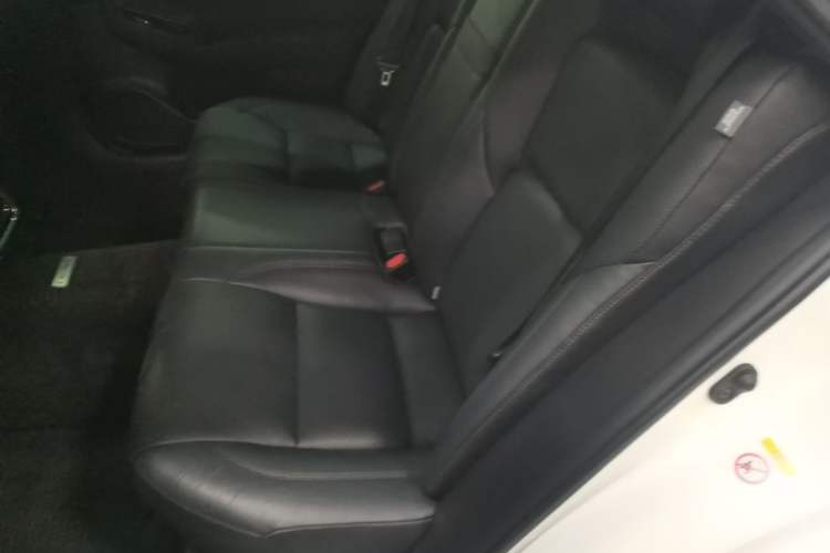 Used Toyota Crown 2018 2.0T Fashion Edition Left Rear Seat