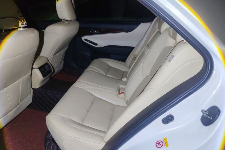 Used Toyota Crown 2018 2.0T Fashion Edition Left Rear Seat