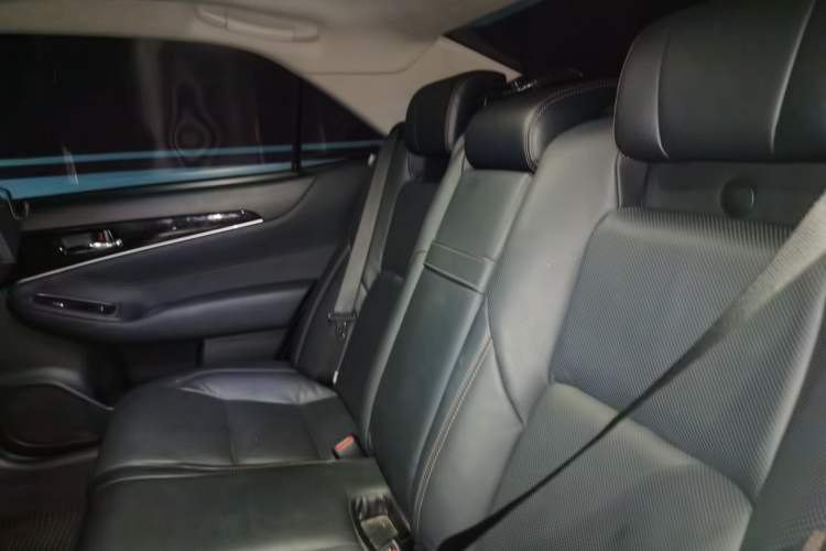 Used Toyota Crown 2018 2.0T Fashion Edition Left Rear Seat