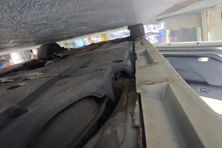 Used Toyota Crown 2018 2.0T Pioneer Edition Left Side Sill