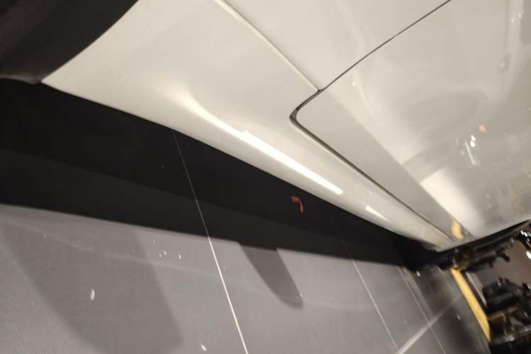 Used Toyota Crown 2018 2.0T Fashion Edition Left Side Sill