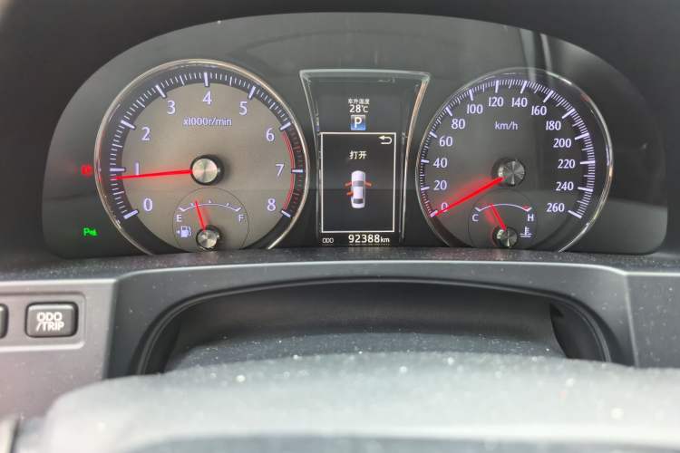 Used Toyota Crown 2018 2.0T Sport Edition Odometer Close Up