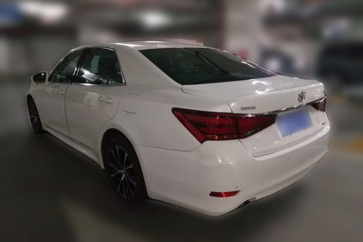 Used Toyota Crown 2018 2.0T Fashion Edition Rear Left 45 Deg