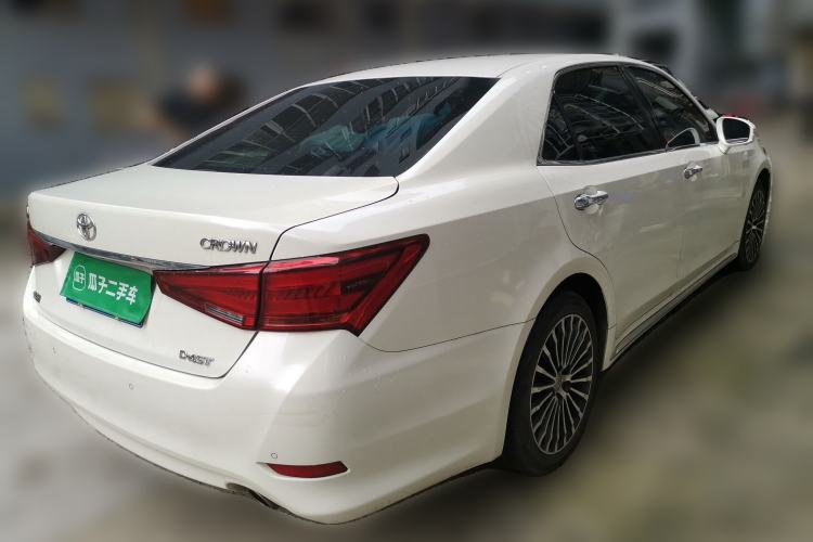 Used Toyota Crown 2018 2.0T Sport Edition Rear Right 45 Deg