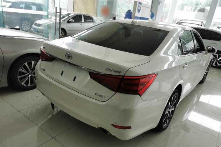 Used Toyota Crown 2018 2.0T Fashion Edition Rear Right 45 Deg