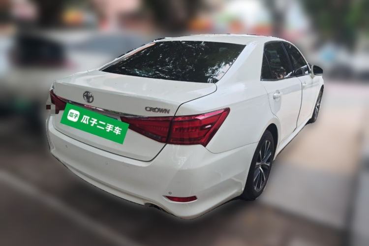 Used Toyota Crown 2018 2.0T Fashion Edition Rear Right 45 Deg
