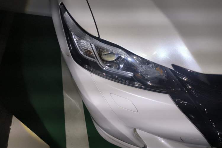 Used Toyota Crown 2018 2.0T Sport Edition Right Front Headlight