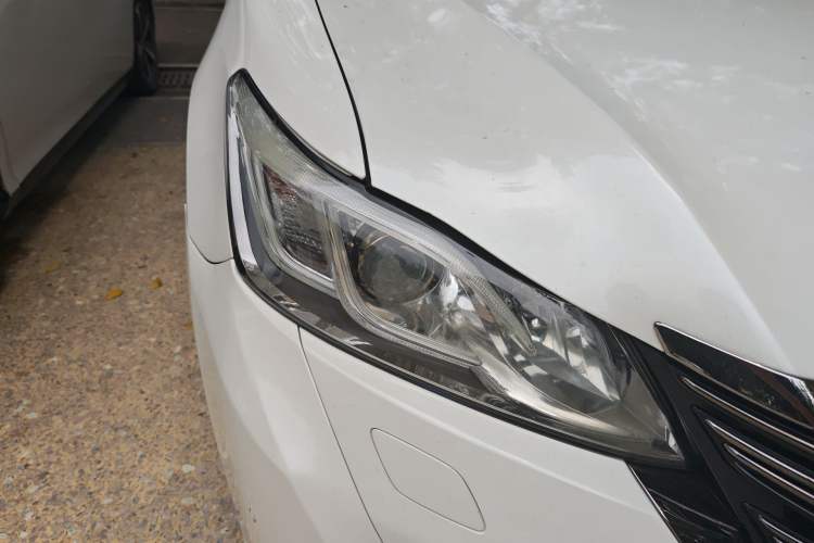 Used Toyota Crown 2018 2.0T Fashion Edition Right Front Headlight