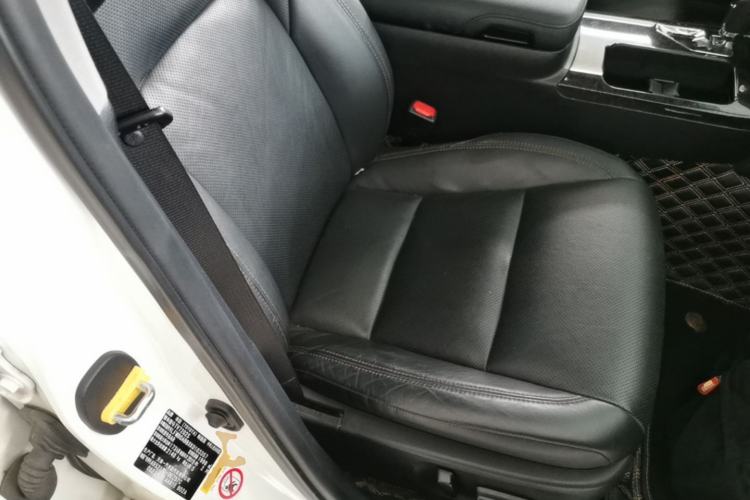 Used Toyota Crown 2018 2.0T Fashion Edition Right Front Seat