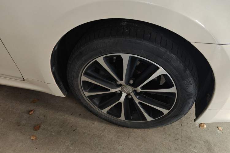 Used Toyota Crown 2018 2.0T Fashion Edition Right Front Wheel Hub