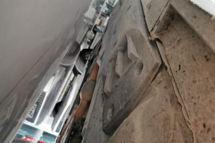 Used Toyota Crown 2018 2.0T Fashion Edition Right Side Sill