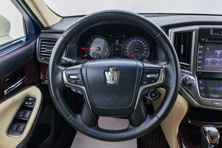 Used Toyota Crown 2018 2.0T Fashion Edition Steering Wheel