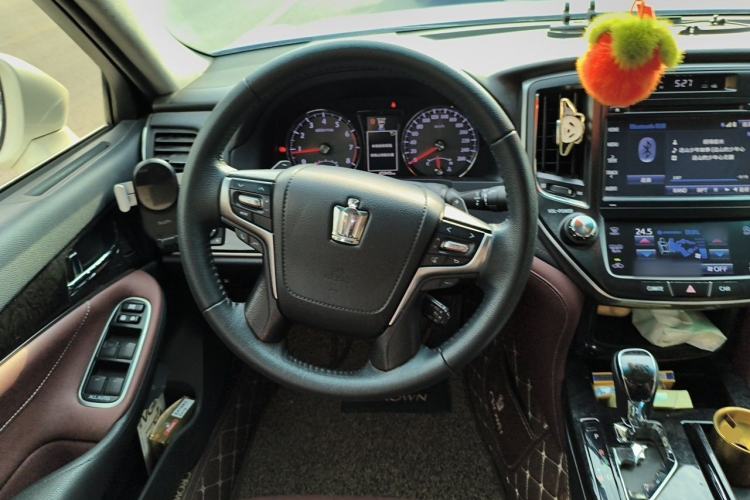 Used Toyota Crown 2018 2.0T Sport Edition Steering Wheel