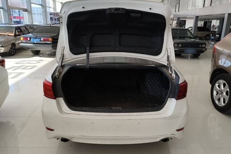 Used Toyota Crown 2018 2.0T Sport Edition Trunk