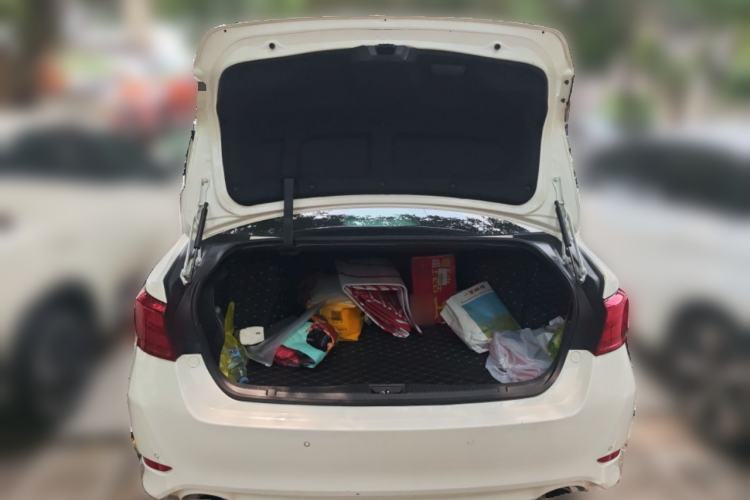 Used Toyota Crown 2018 2.0T Fashion Edition Trunk