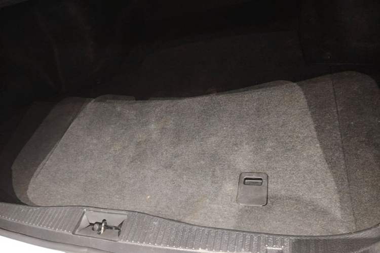 Used Toyota Crown 2018 2.0T Fashion Edition Trunk