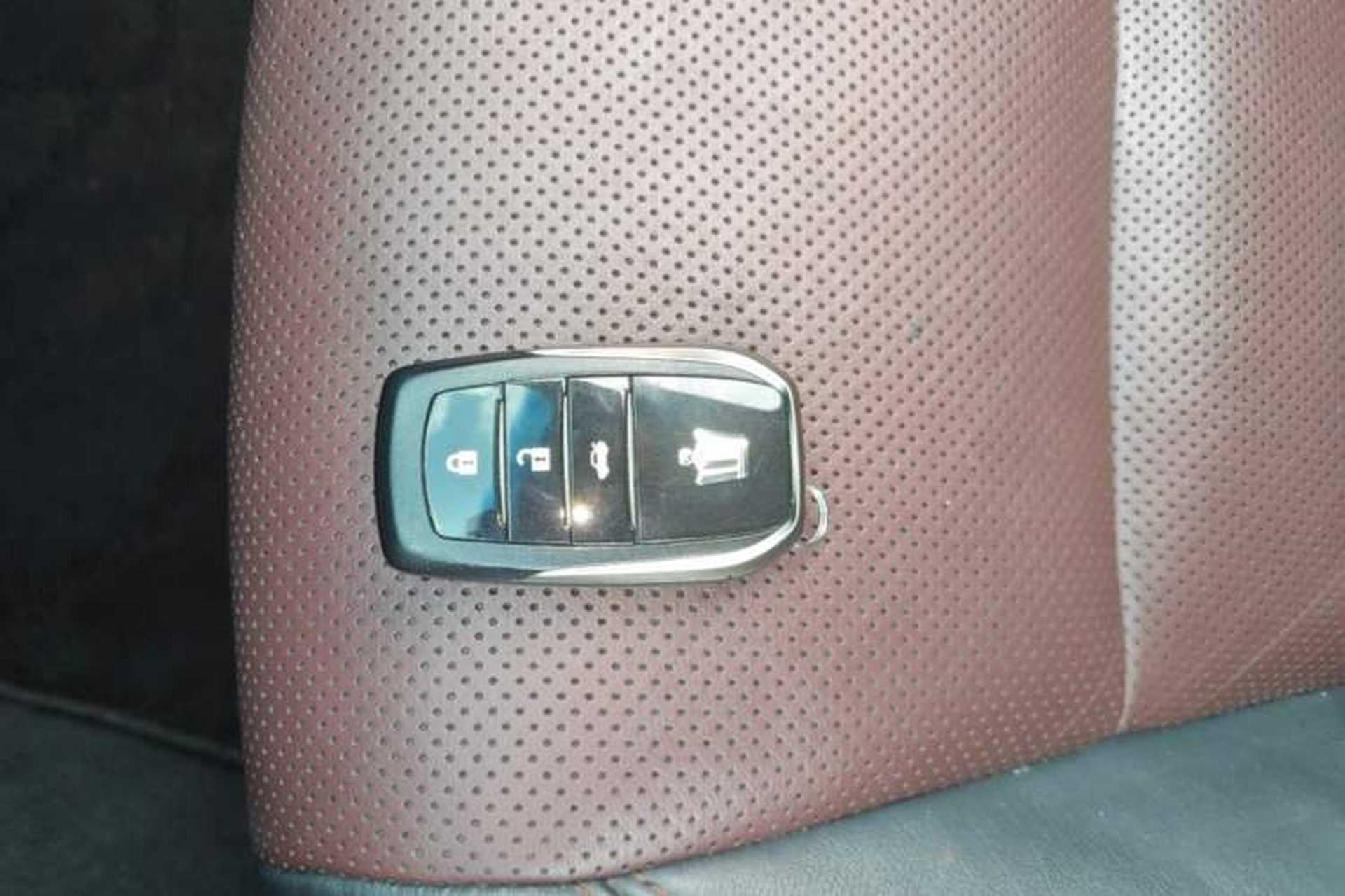 Used Toyota Crown 2018 2.0T Sport Edition Vehicle Key