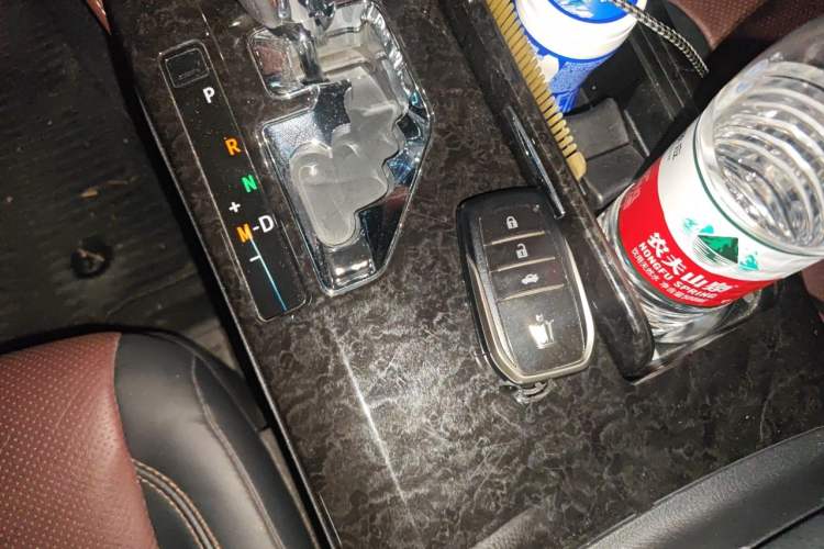 Used Toyota Crown 2018 2.0T Sport Edition Vehicle Key