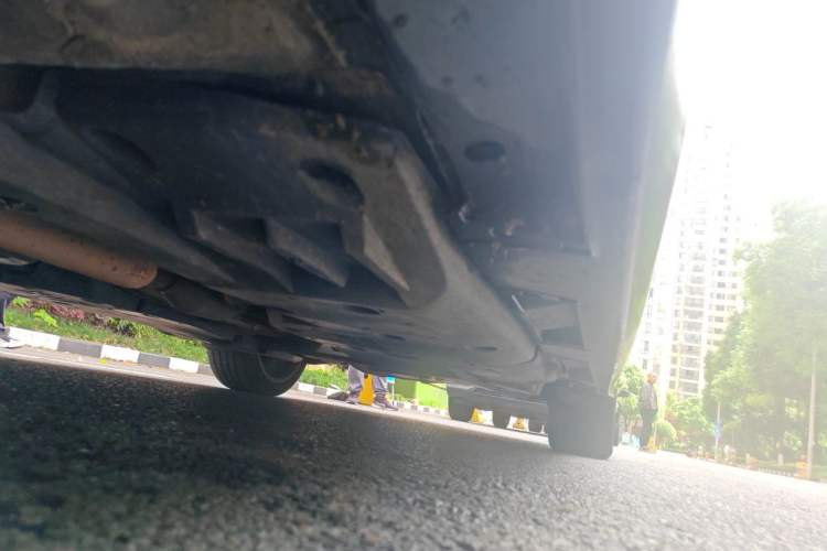 Used Toyota Crown 2018 2.0T Fashion Edition Chassis Front Left