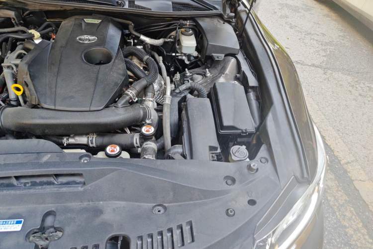 Used Toyota Crown 2018 2.0T Fashion Edition Engine Bay Left